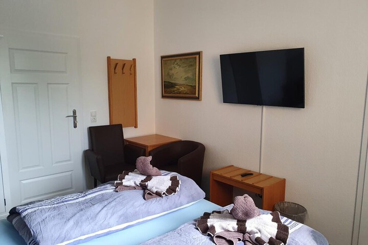 Room 11 of 53