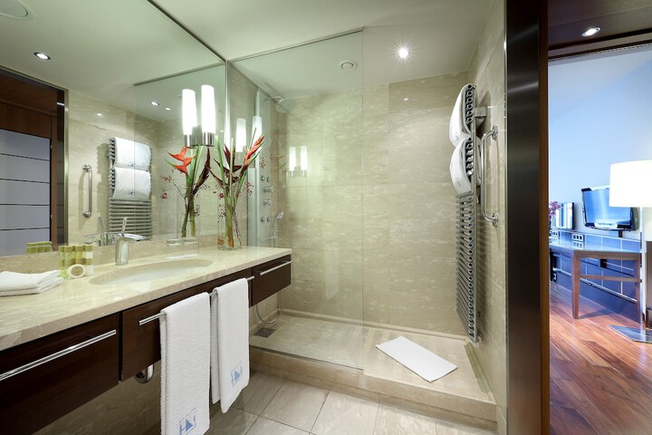 Bath Interior