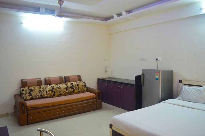 Room 7 of 62