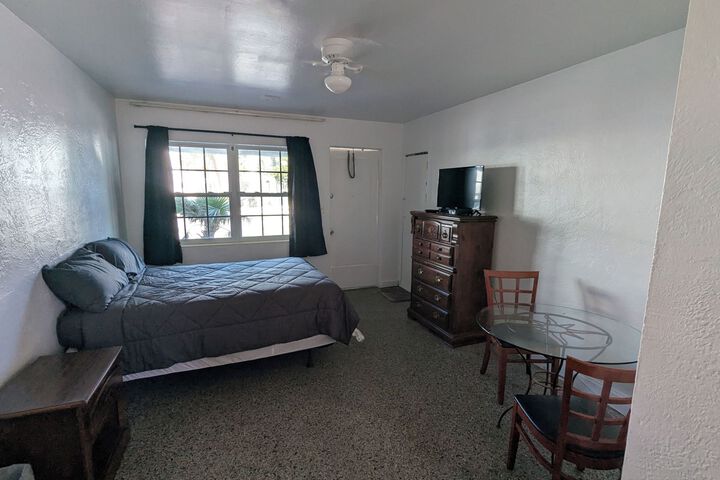 Room 12 of 15