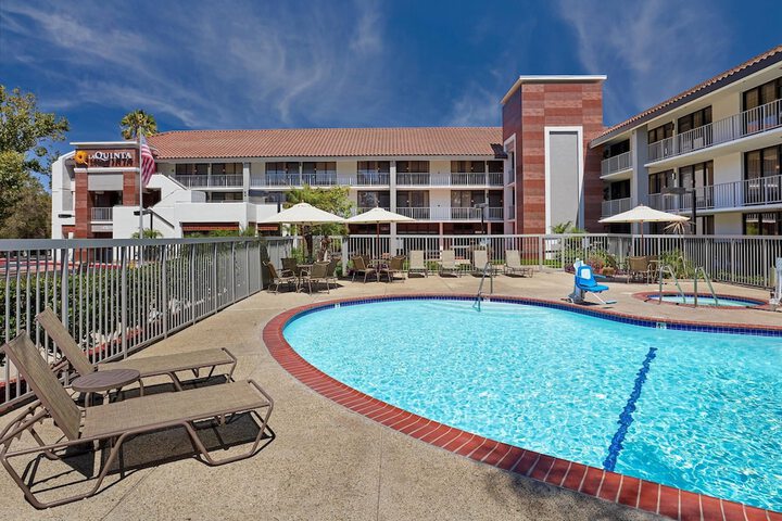 Hotel with Pool
