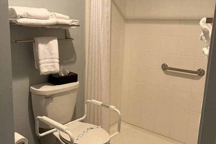 Room 20 of 44