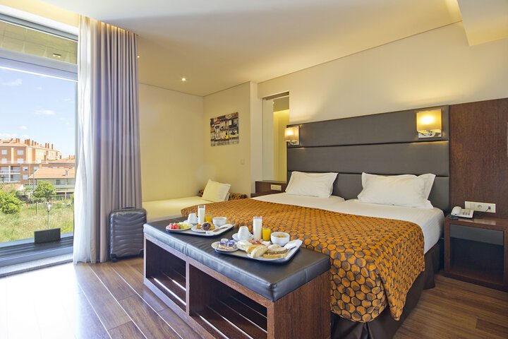 Room 30 of 83