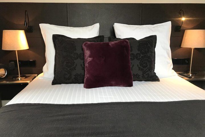 Room 28 of 55