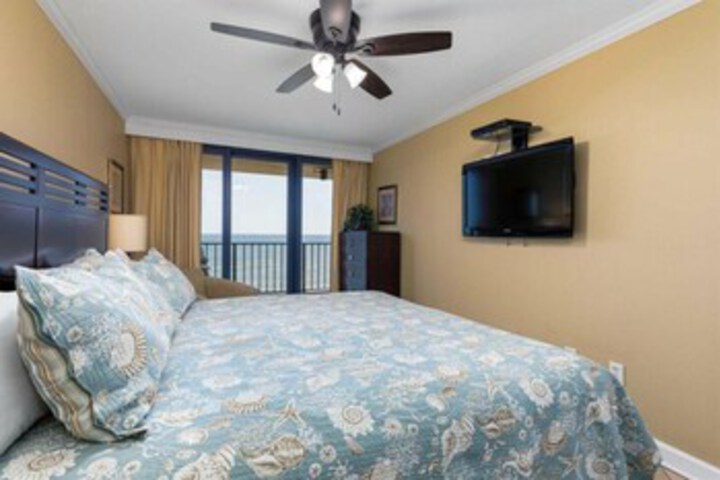 Room 92 of 95