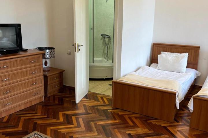 Guest Suite