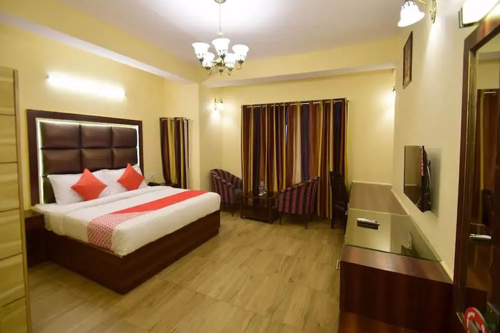 Room 2 of 13