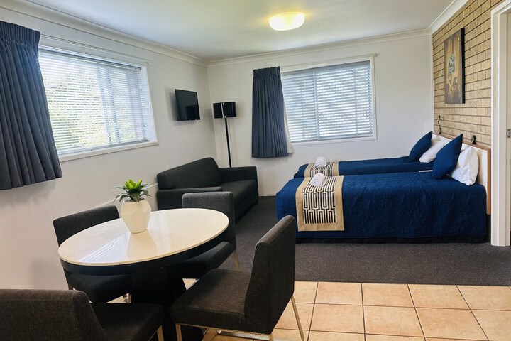 Room 48 of 79