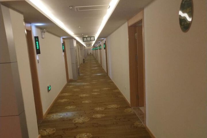 Green League (Liaocheng Chenkou Road Liaocheng University Hotel)