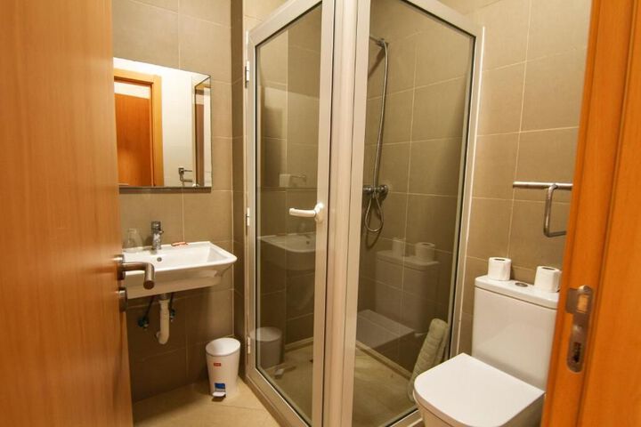 Room 2 of 19