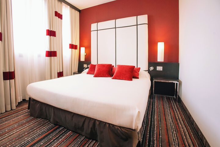 Room 34 of 55