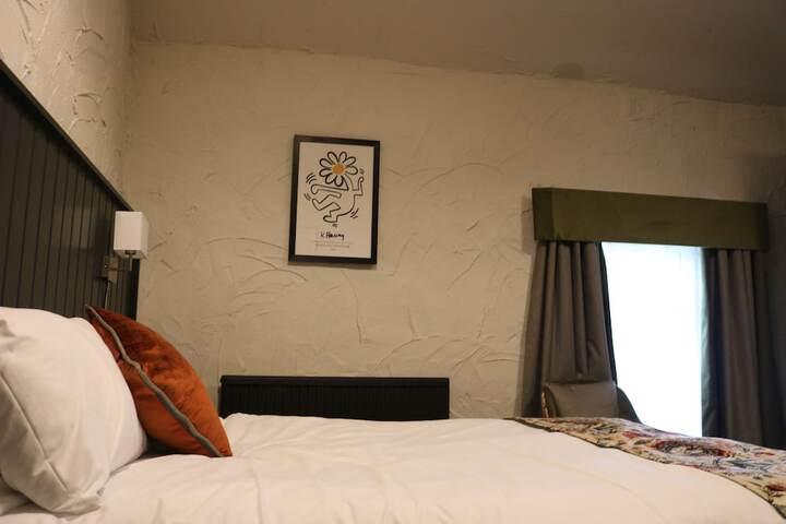 Room 19 of 43