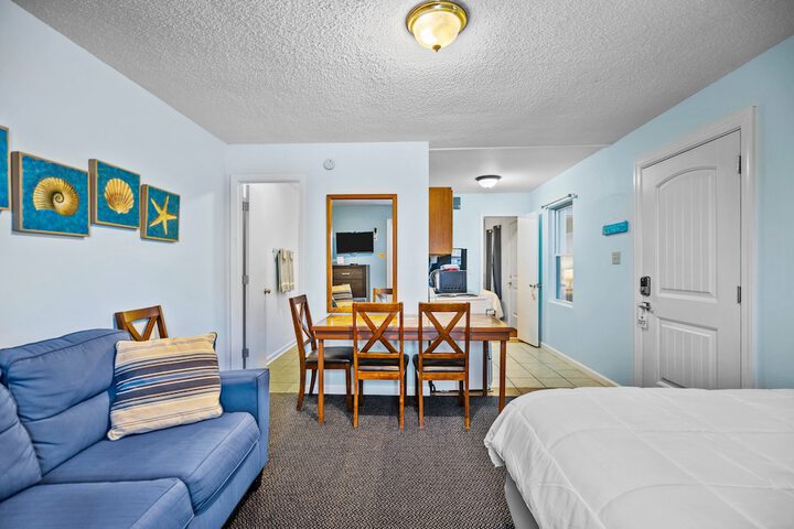 Room 58 of 90