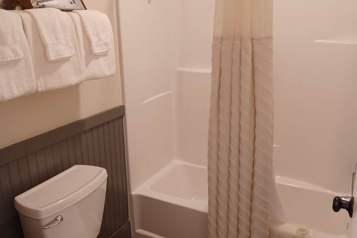 Room 13 of 23