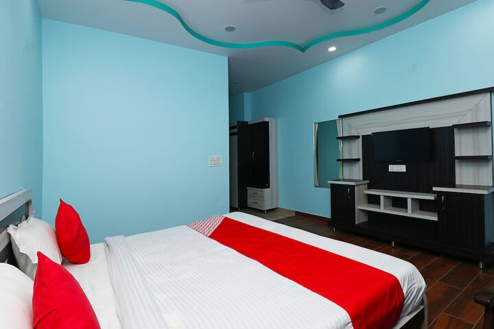 Room 17 of 18