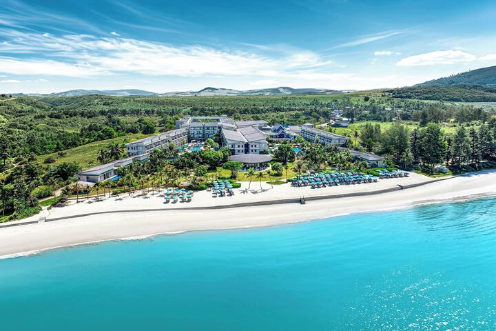 Photo of Le Meridien Khao Lak Resort & Spa