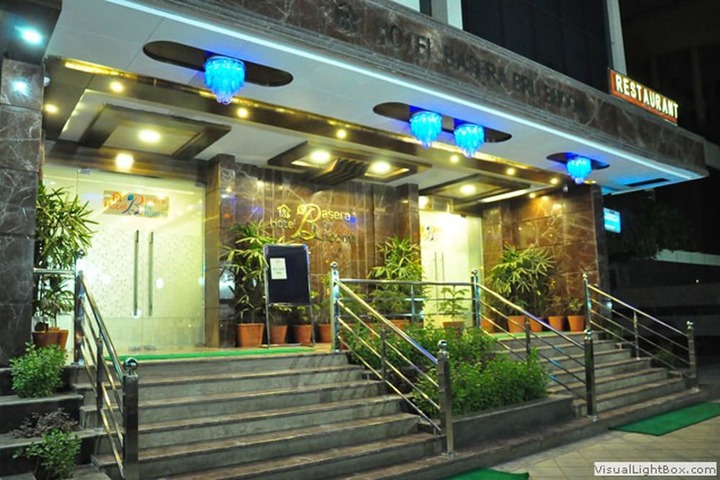 Hotel 12 of 12