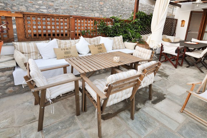 Terrace/Patio 10 of 22