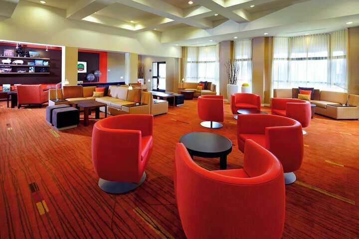 Hotel Interior 19 of 135