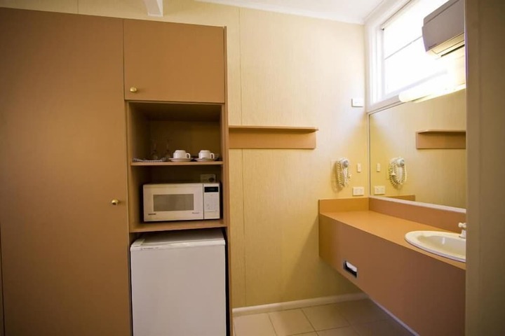 Room 19 of 30