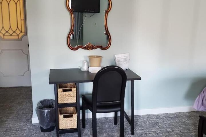 Room 82 of 206