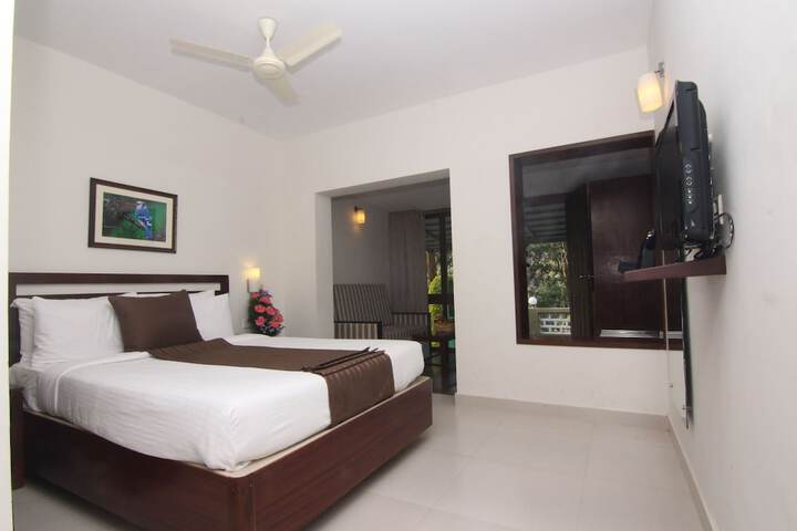 Room 8 of 41