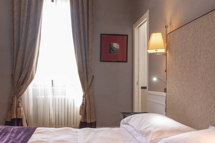 Room 40 of 66
