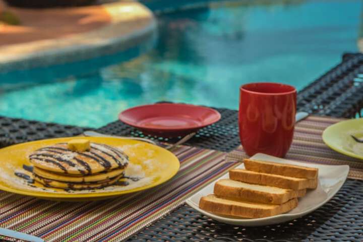 Breakfast/Coffee Service 23 of 39