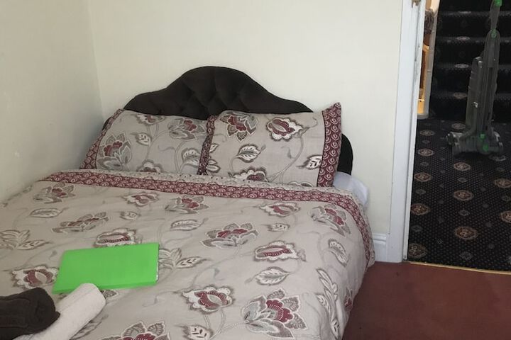 Room 19 of 48