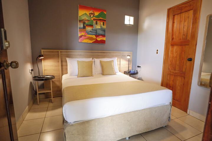 Room 5 of 21