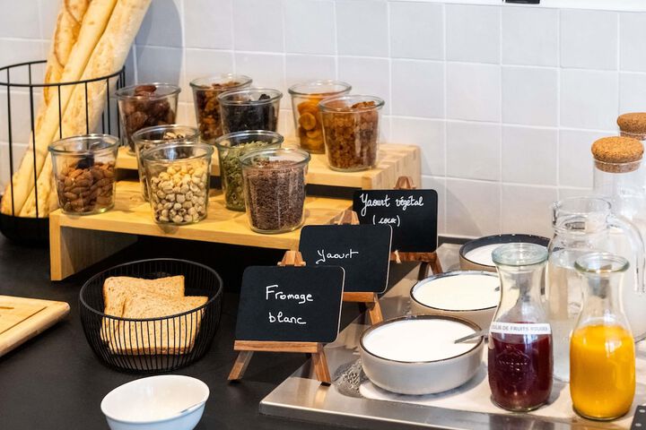 Breakfast/Coffee Service 53 of 69