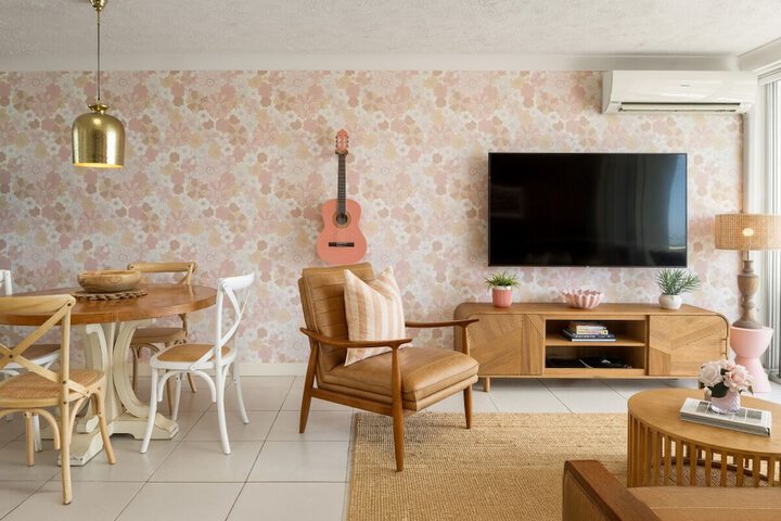 Room 98 of 182