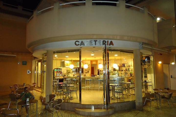 Coffee shop