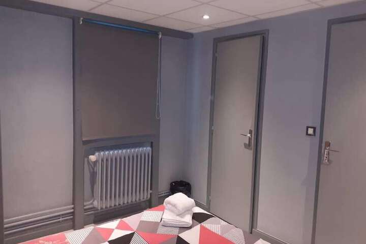 Room 15 of 47