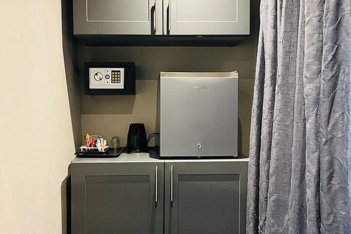 Room 129 of 275