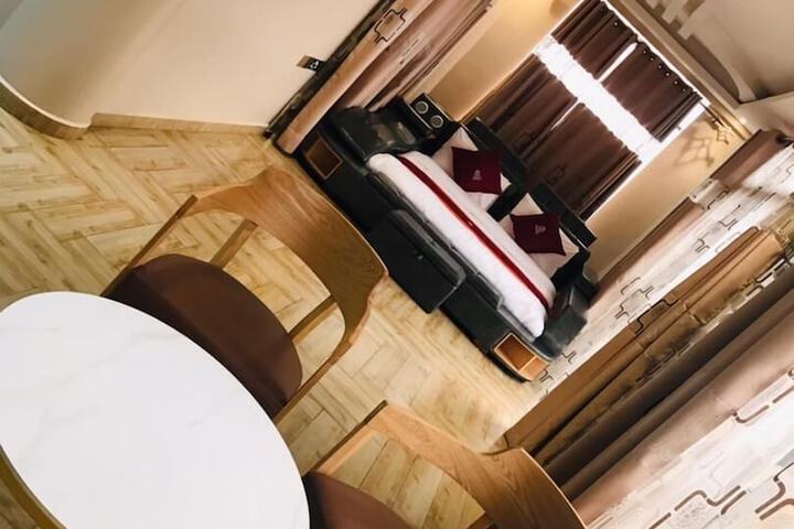 Room 15 of 44