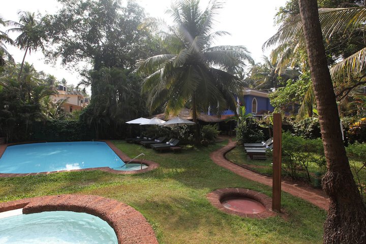 Pool 108 of 162