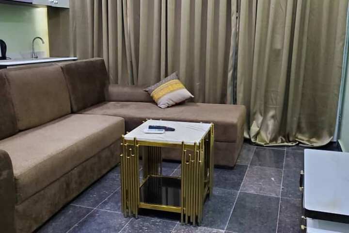 Room 18 of 24
