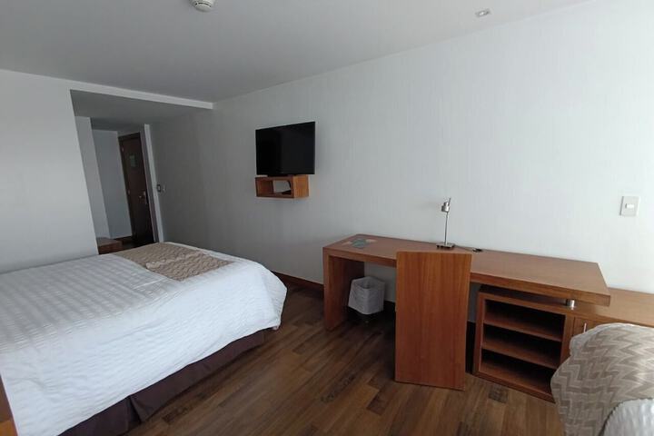 Room 25 of 111