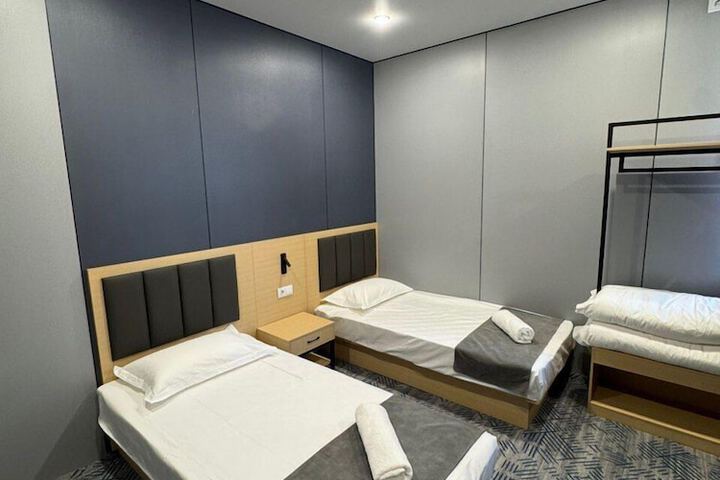 Room 2 of 13