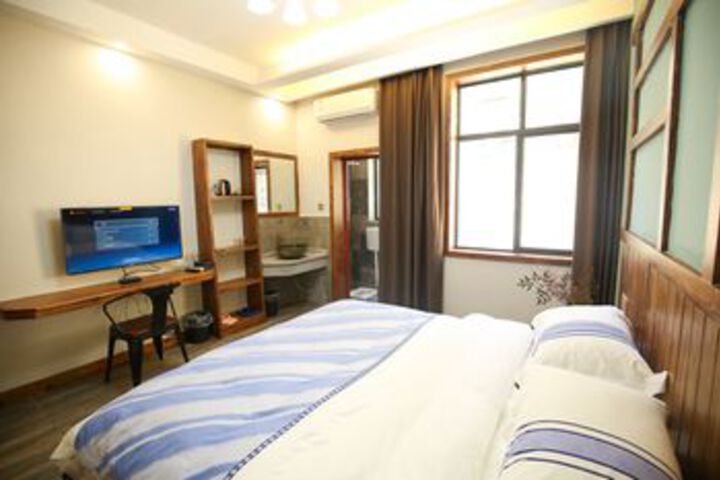 Room 28 of 41