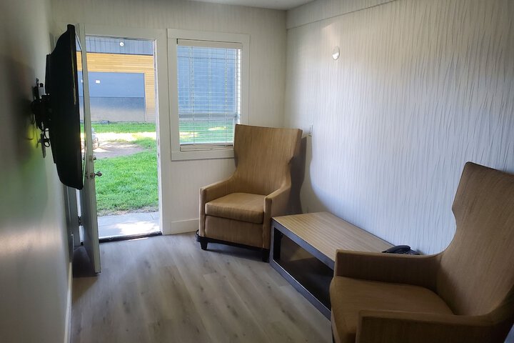 Room 16 of 33