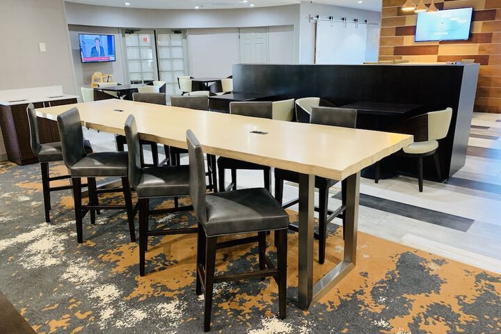 Breakfast area