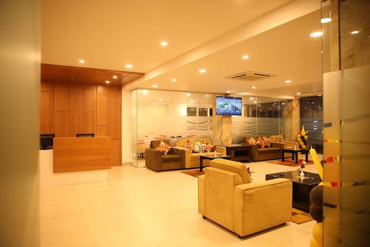 Hotel Interior 8 of 32