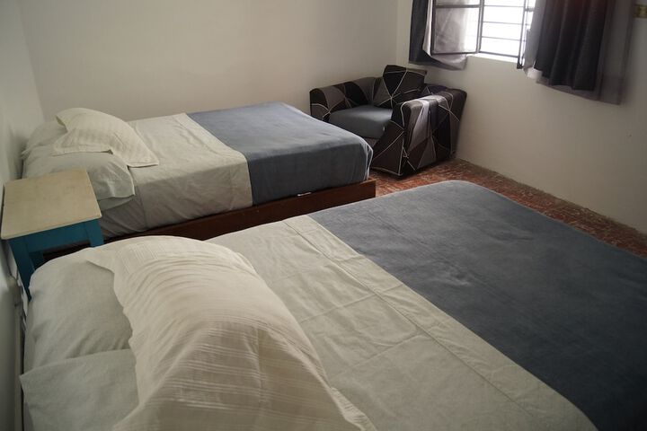 Room 6 of 50