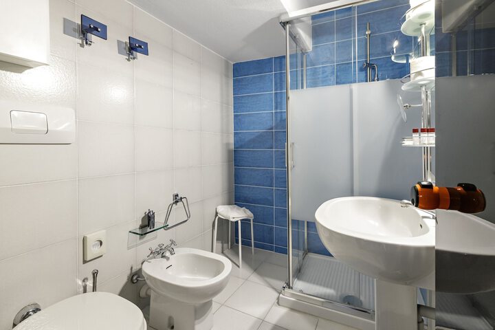 Clean Restrooms