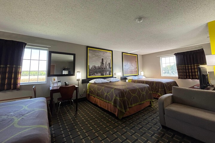 Room 16 of 24