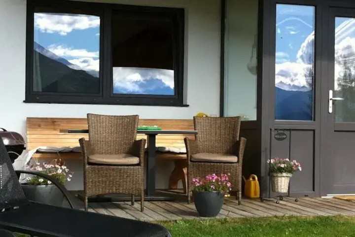 Terrace/Patio 3 of 7
