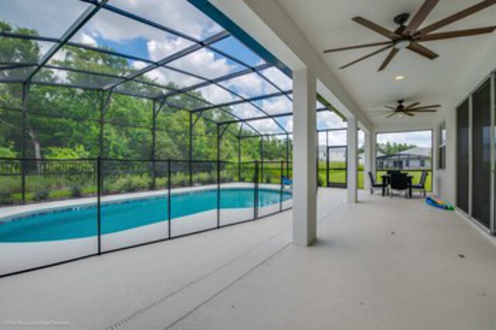 Pool 119 of 241