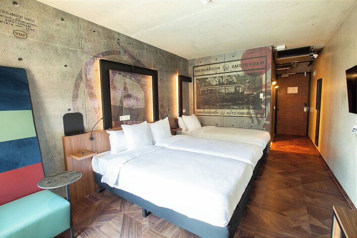 Room 19 of 50